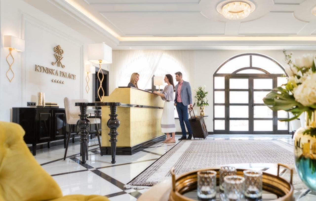 Kyniska Palace Conference & Spa Мистра Экстерьер фото